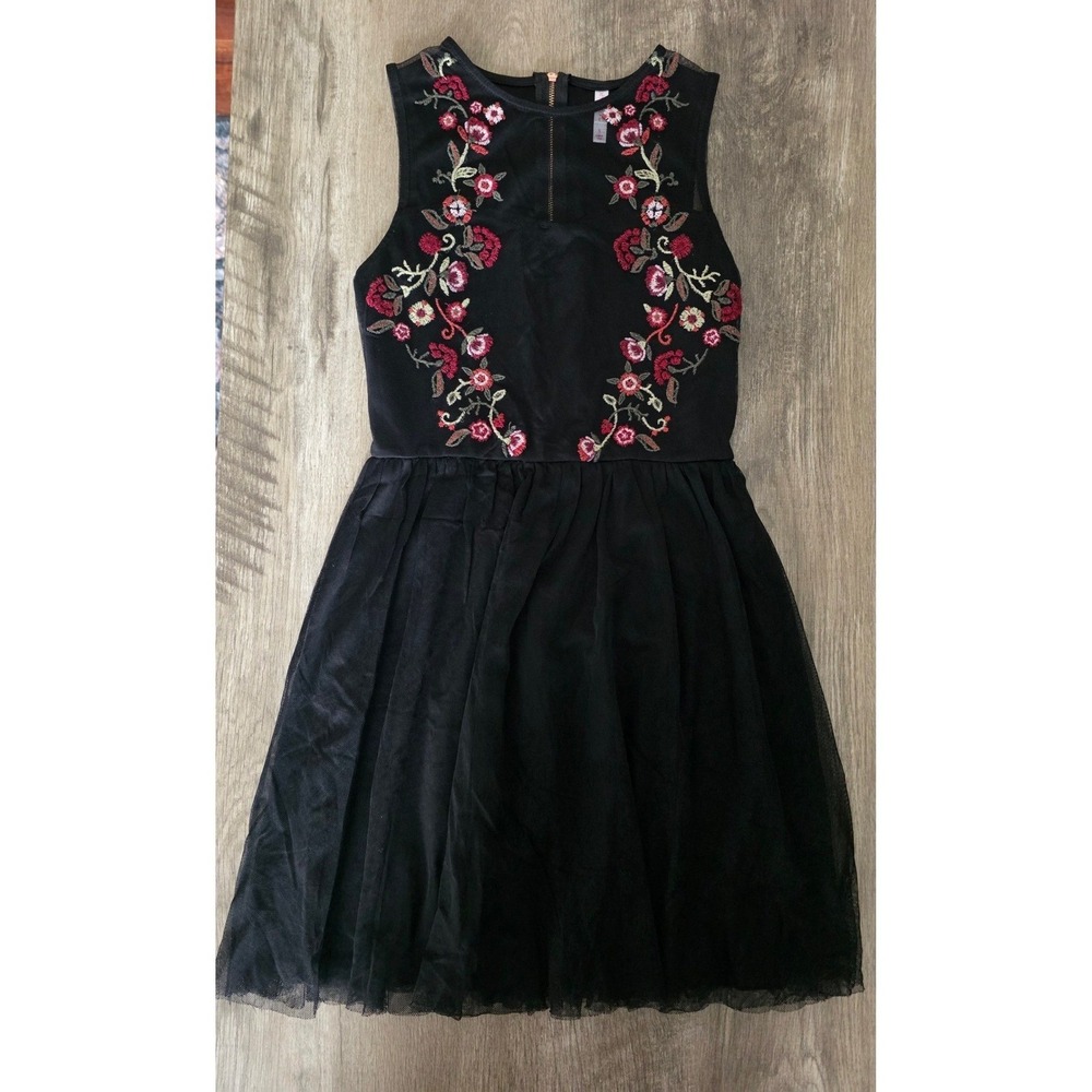 Xhilaration S Black Floral Embroidered Tulle Fit and Flare Mini Dress Sleeveless